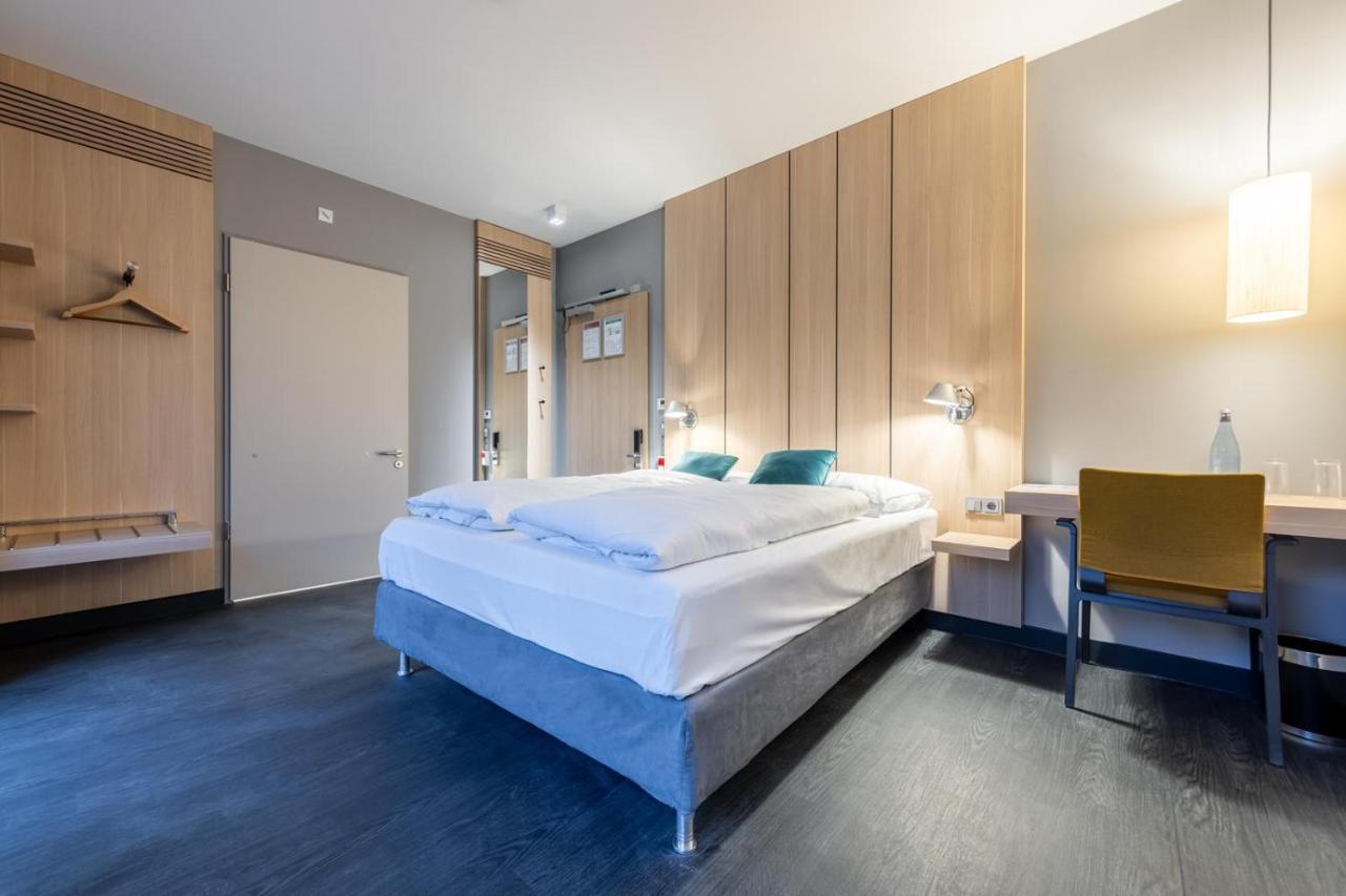 Serways Hotel Hoesel Ratingen Exterior foto