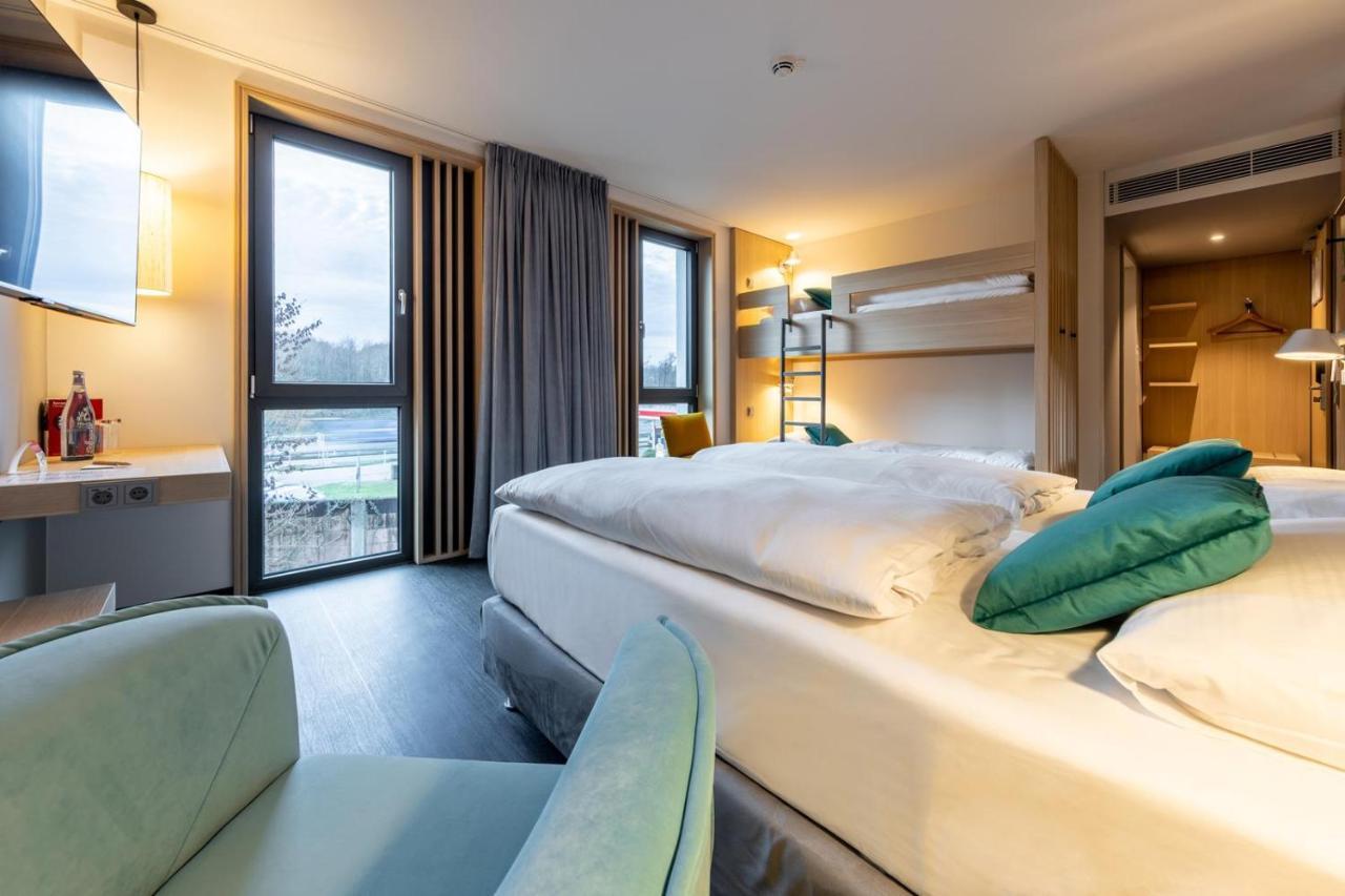 Serways Hotel Hoesel Ratingen Exterior foto